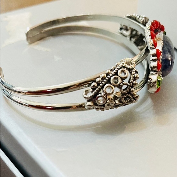 Western engraved style stainless steel cuff bracelet adjustable  , 7 in. Wrist - Picture 7 of 10